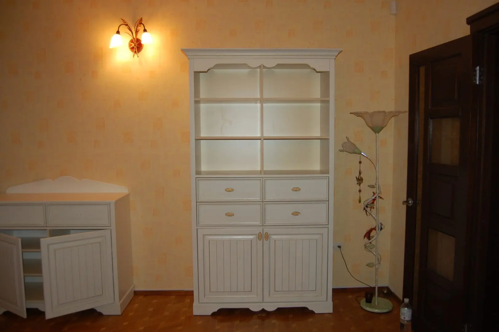 Меблі для спальні класика